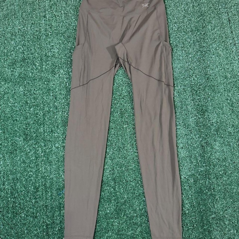 Arcteryx Essent High-Rise Utility Leggings Brown Olive Women's Size S/P 0264